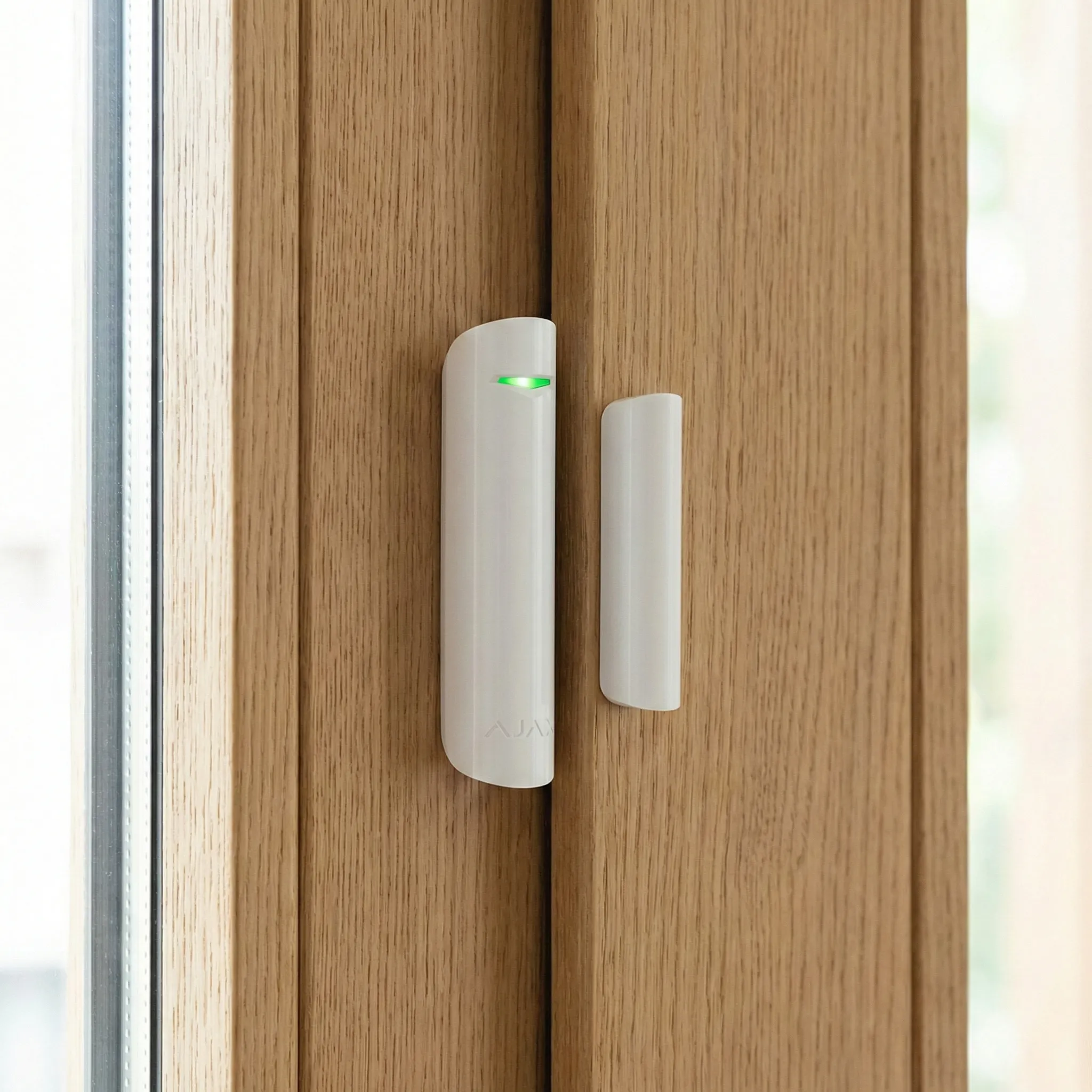 Détecteur d’ouverture AJAX DoorProtect